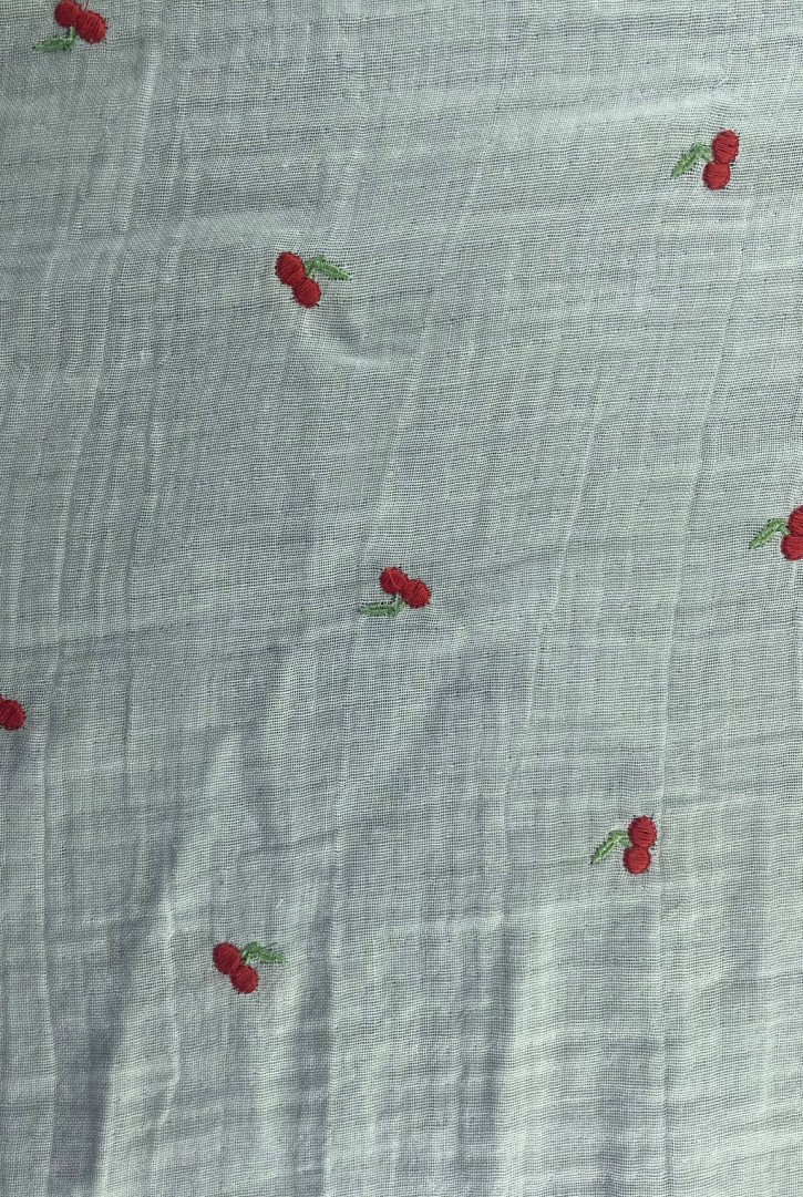 22038 BRODE/YERLİ/LEZ/MÜSLİN/PAMUK POLYESTER/KİRAZ NAKIŞLI/HAM ZEMİN/AÇIK KIRMIZI-AÇIK YEŞİL KİRAZ