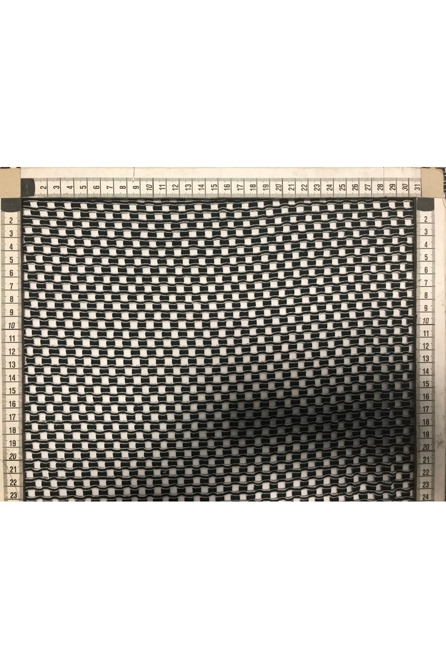 Siyah Pamuk Dantel, Lez