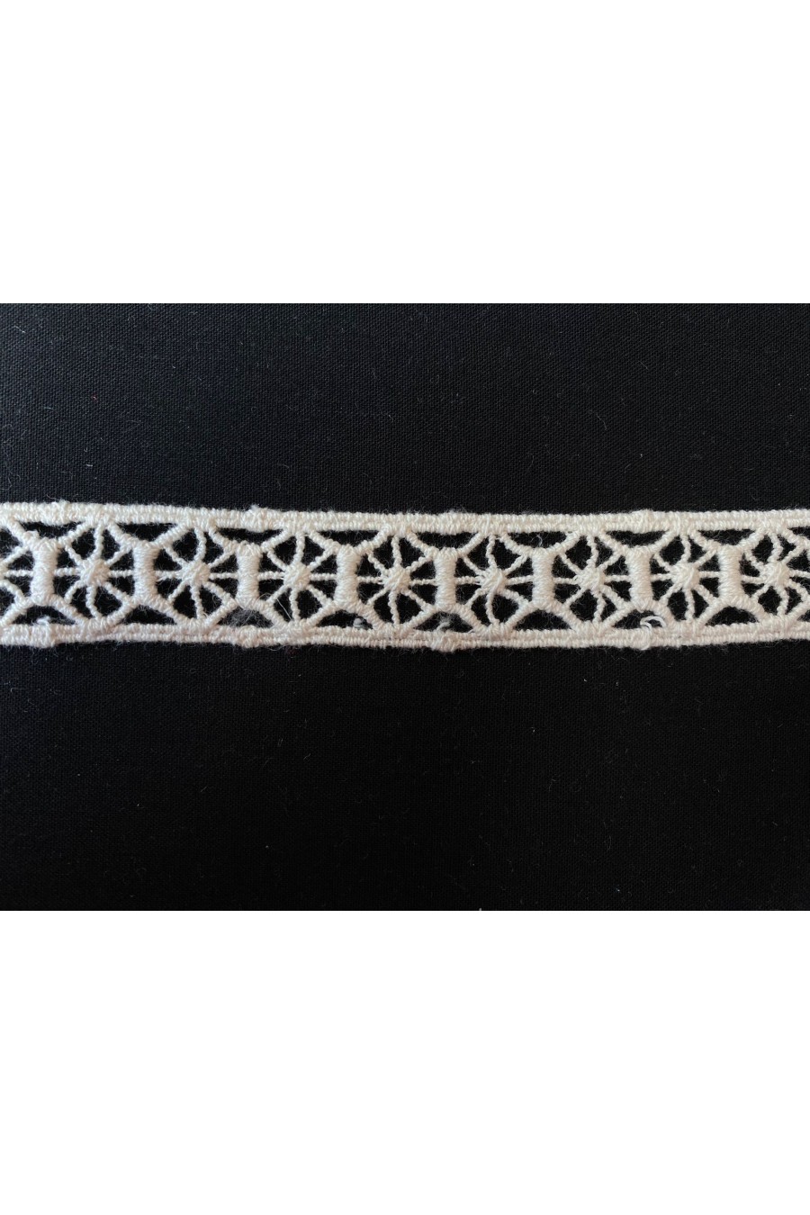 6008-METRE Ham Pamuk Güpür Yerli Brode Bant - 2 cm