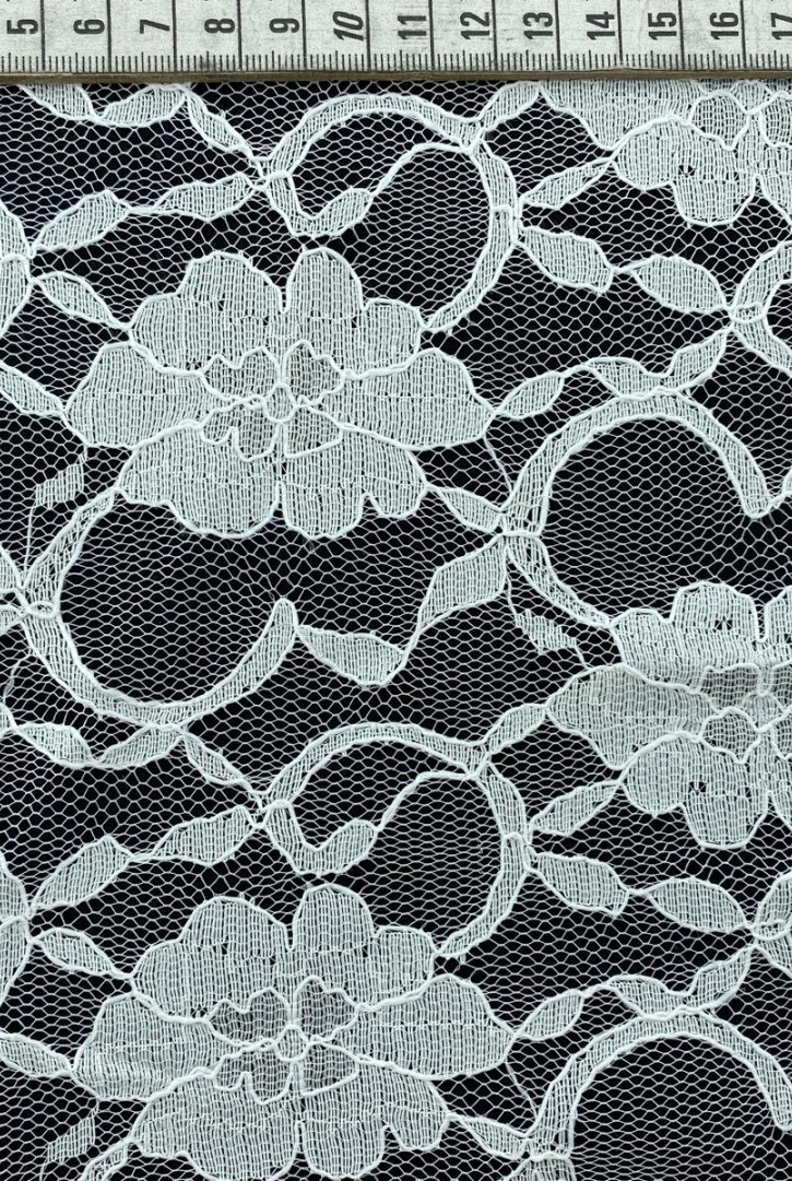 Beyaz Kordlu Likrasız Dantel