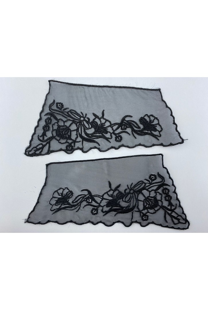 Siyah Organze Yaka Brode Kumaş