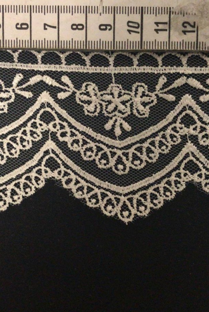 Pudra Tül Üzeri Brode Bant, Yerli