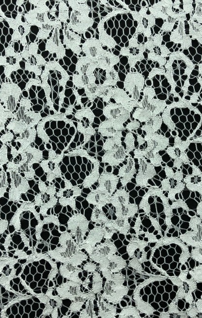 Beyaz Gümüş Simli Kordlu Polyester Dantel