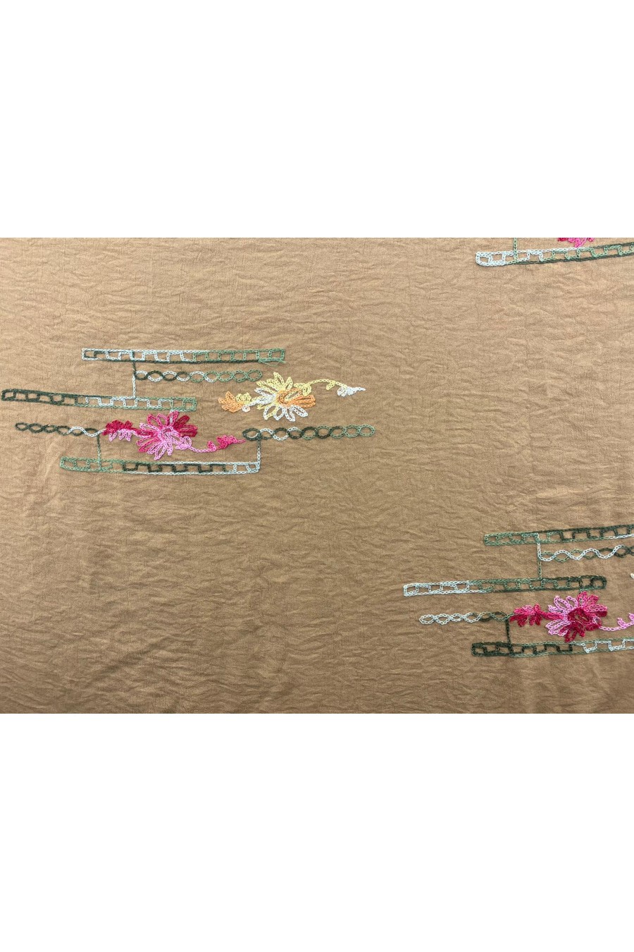 Kahve Zemin Renkli Nakışlı Aerobin Kumaş