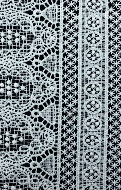 80 cm Beyaz Mat Polyester İthal Brode Bant