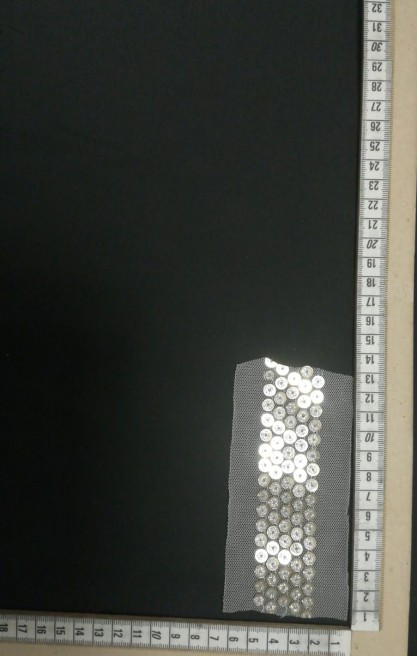 Gümüş-Beyaz Pullu Beyaz Mesh Tül Bant, 3 cm