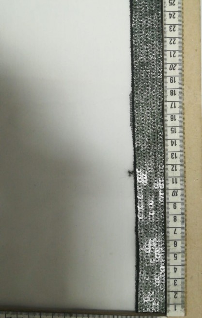 Simli Gri Pullu Siyah Tül Bant, 2.5 cm