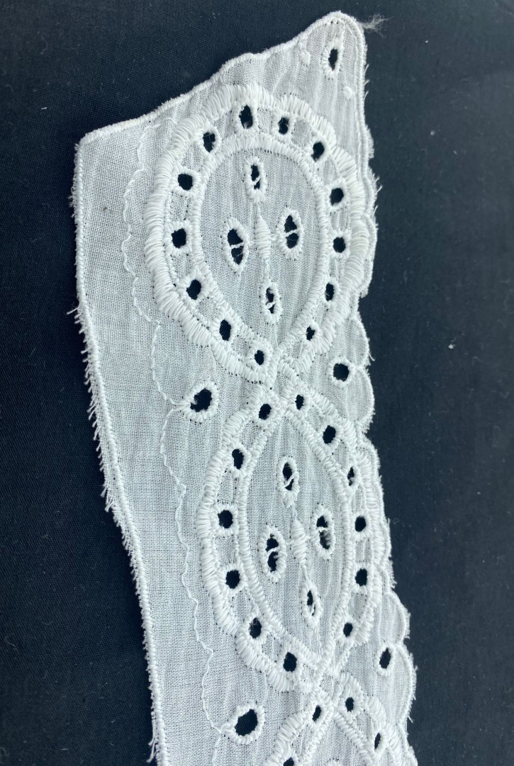 Yerli Mat Polyester Yaka Brode, Kasar