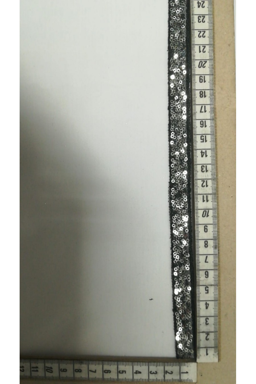 Siyah Pullu Siyah Tül Bant, 1 cm