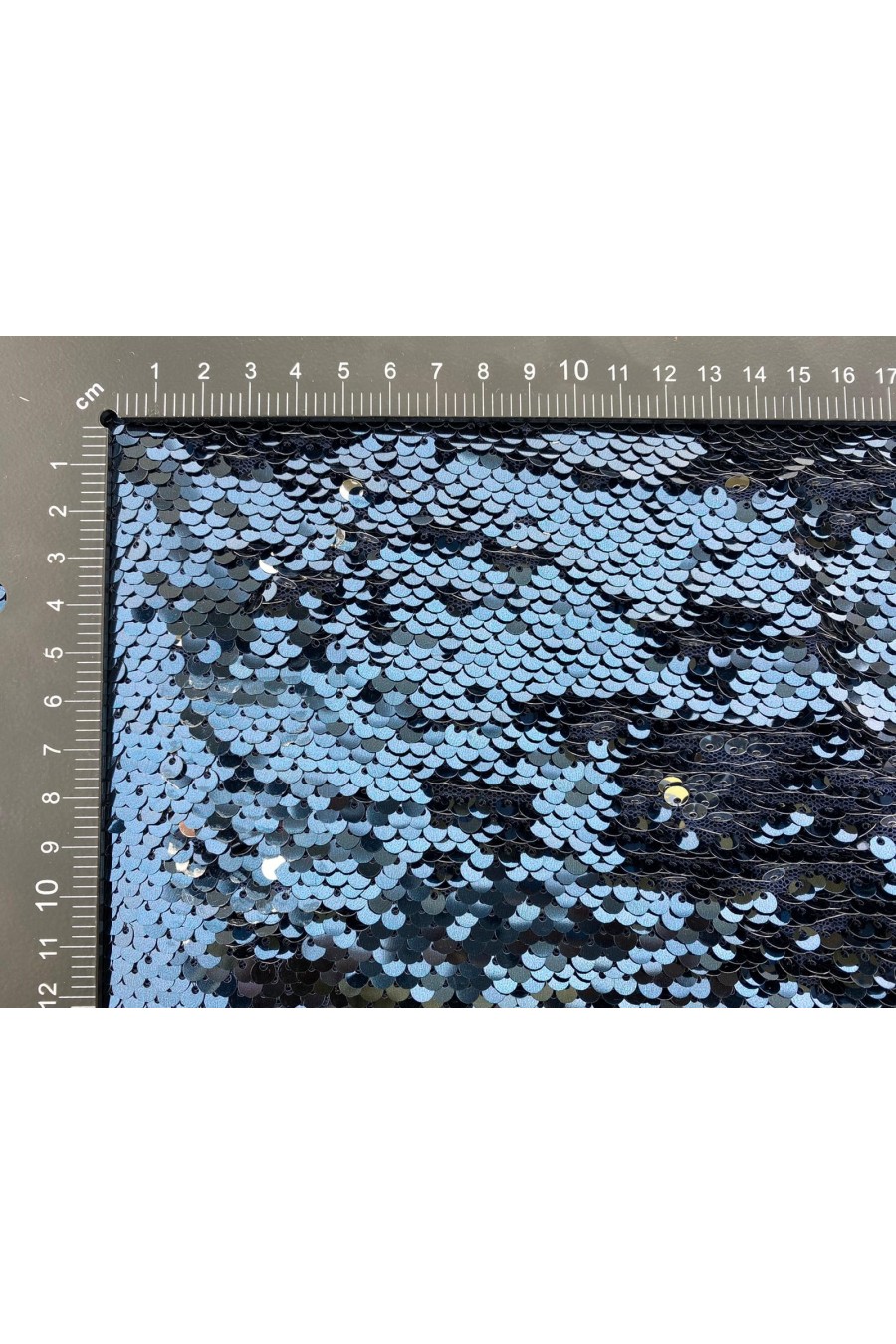 Lacivert-Gümüş Pullu Kumaş