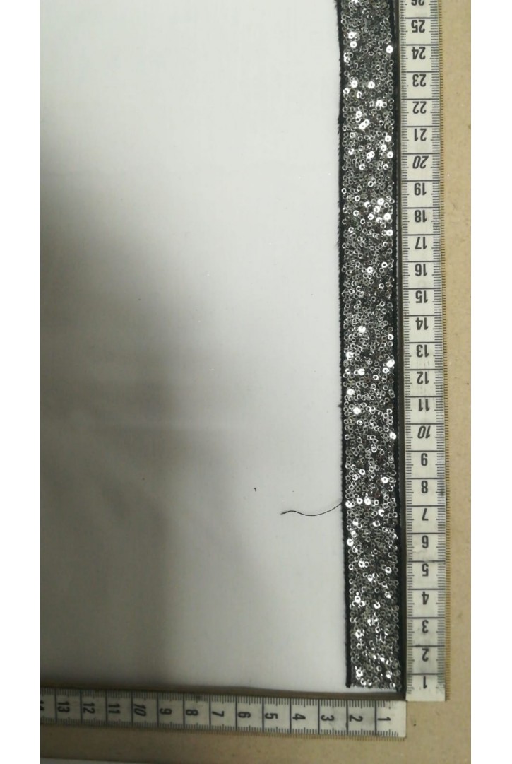 Gümüş Pullu Siyah Tül Bant, 2 cm