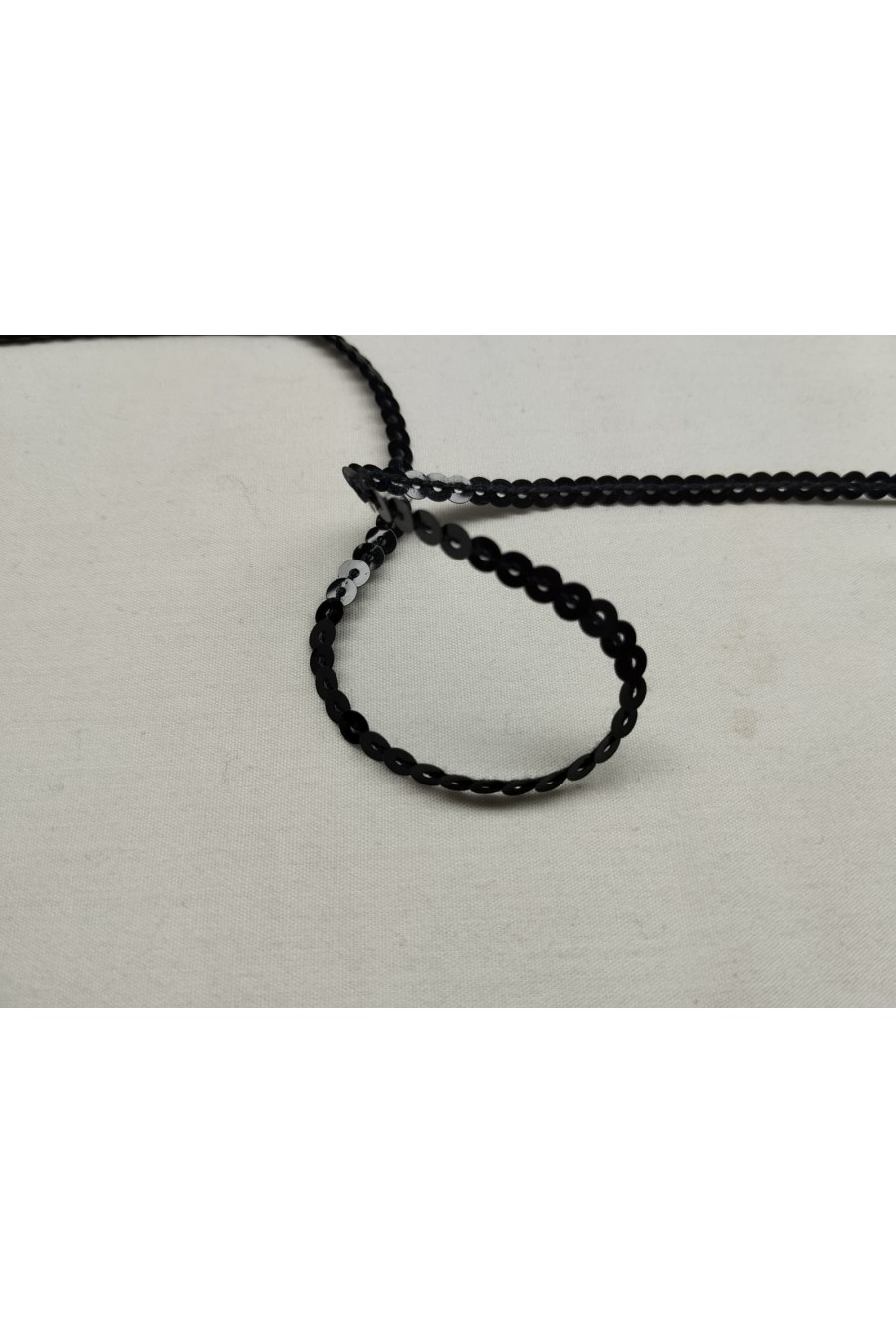 Siyah Zincirli Pullu Şerit | Özgün Aksesuar