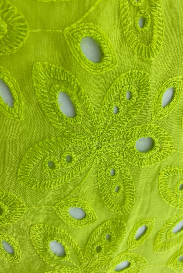 Yeşil Bohrerli Pamuk Polyester Vual Brode - 130 cm