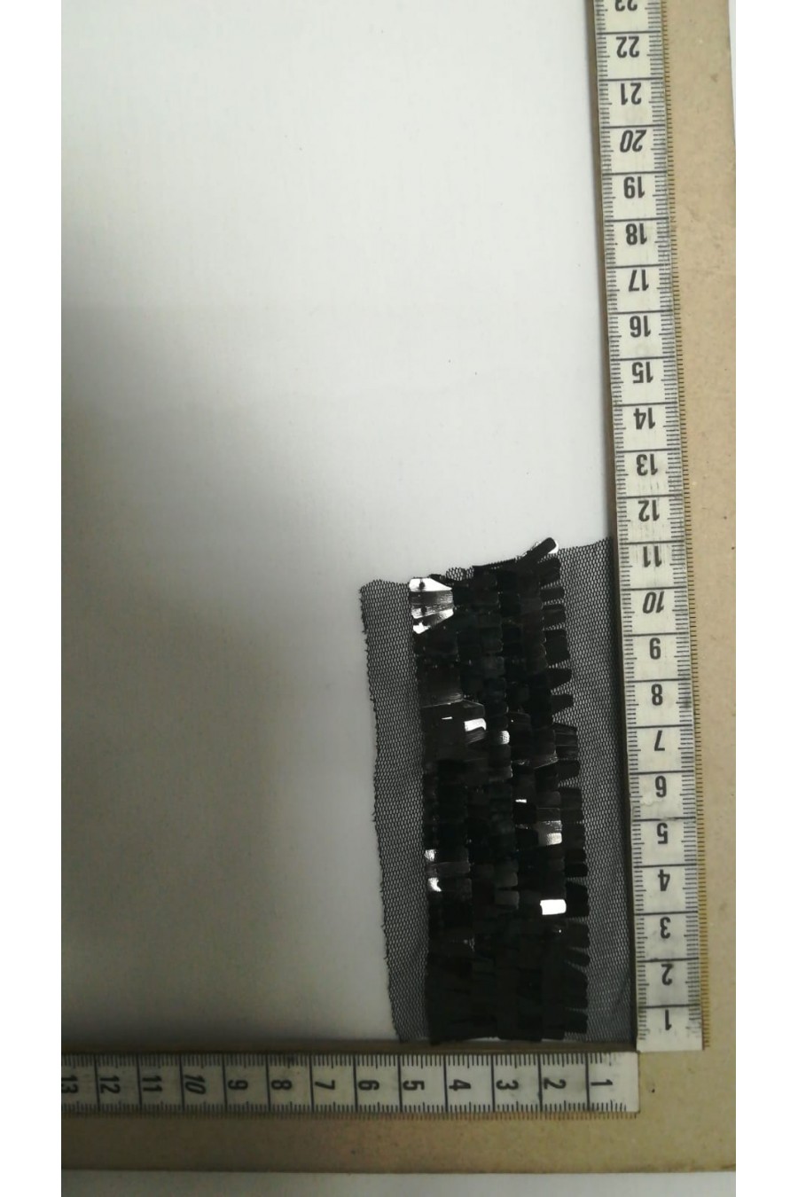 Siyah Mesh Üzeri Pullu Tül Bant, 3.5 cm