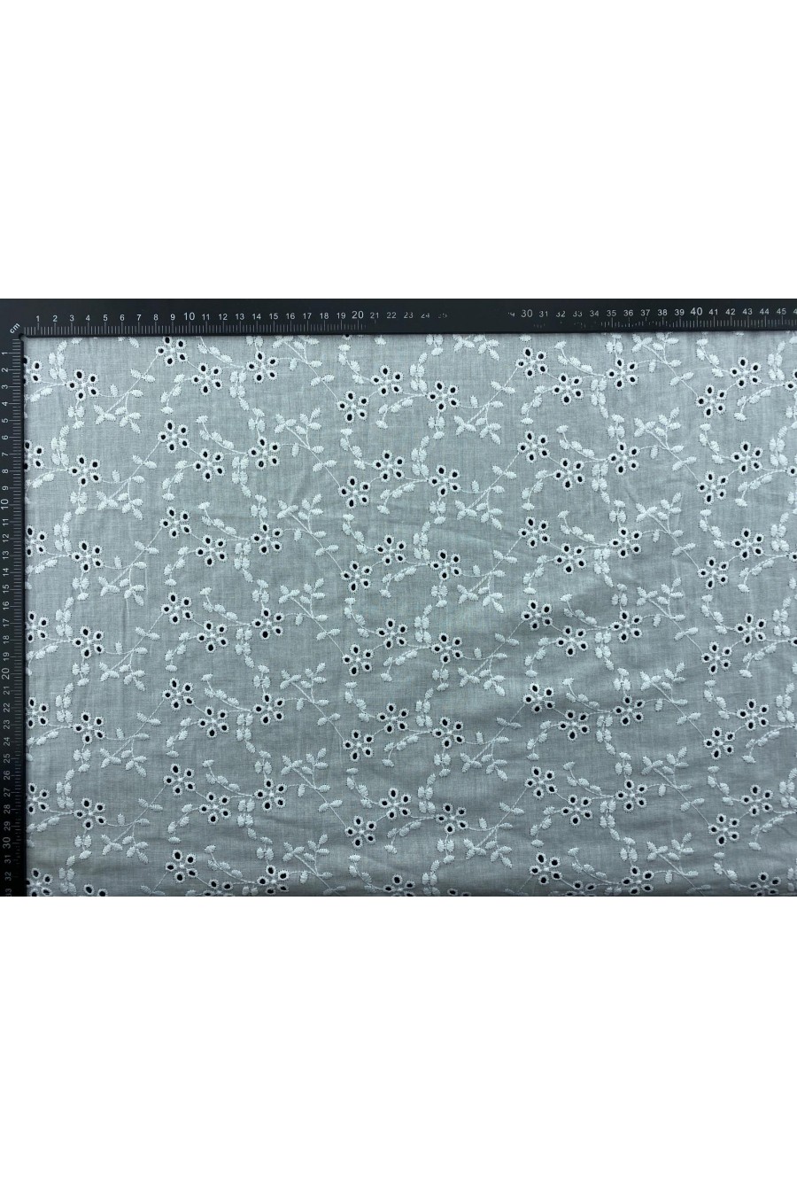 Kasar Bohrerli Pamuk Polyester Vual Brode