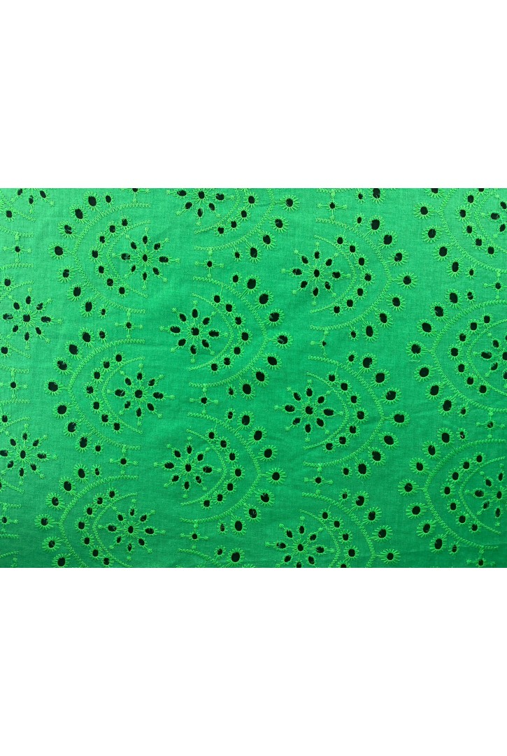 Benetton Yeşili Bohrerli Pamuk Polyester Vual İthal Brode Kumaş