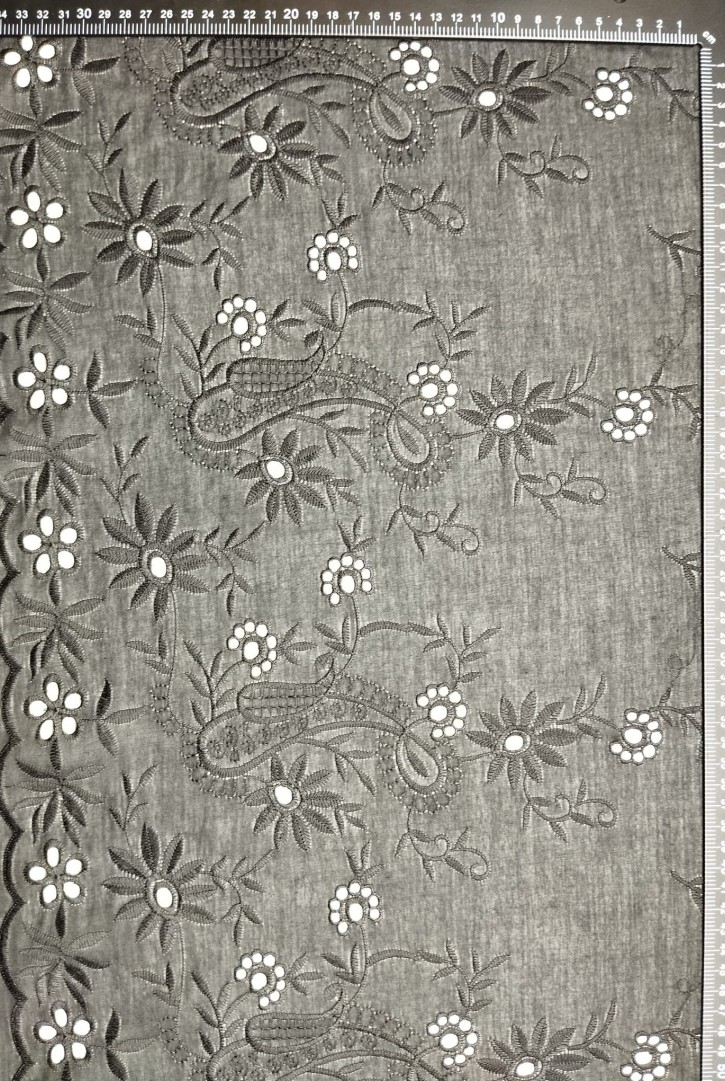 Siyah Zemin Üzerine Bohrelli Pamuk İpli Brode