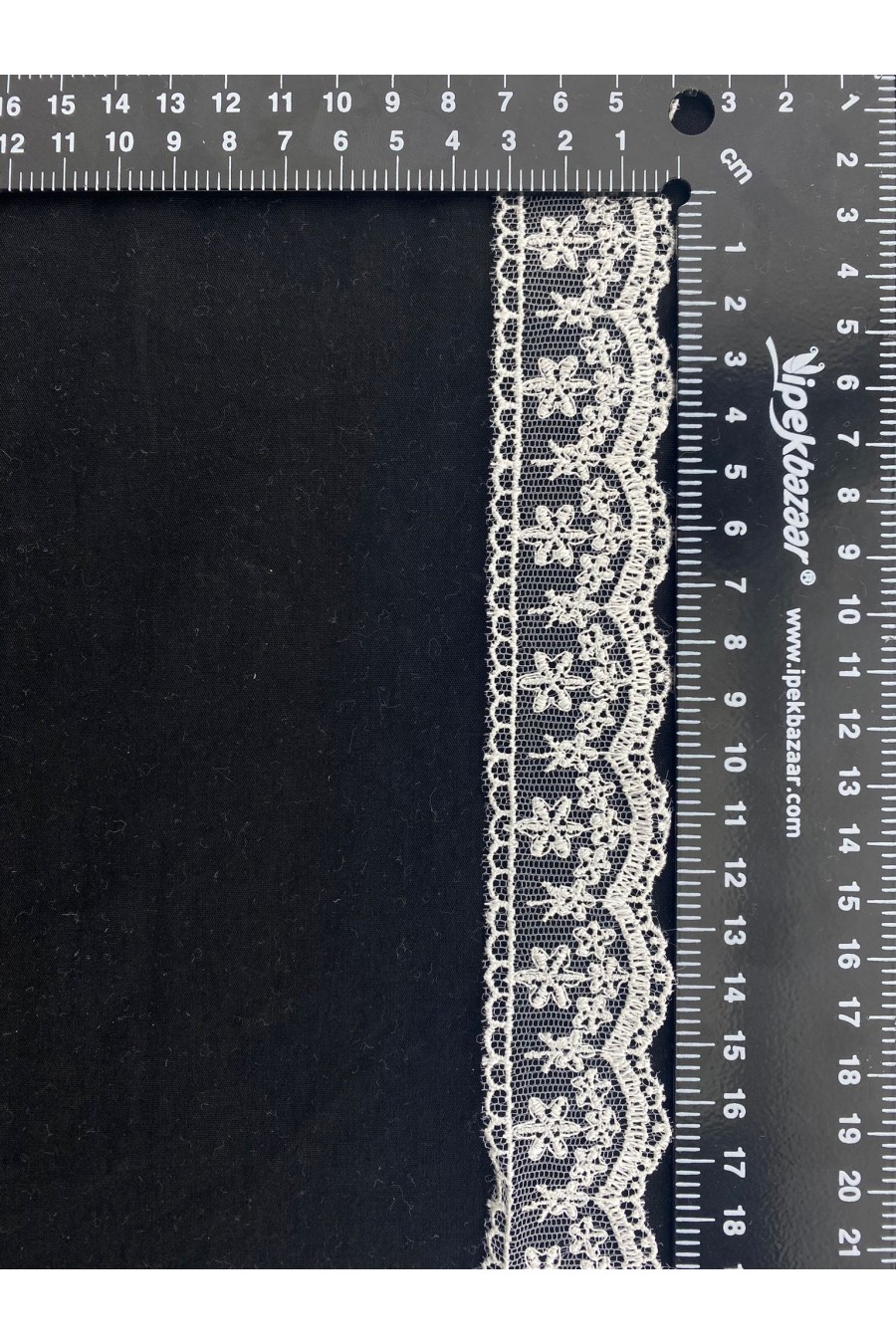 3,5 cm Ham Parlak Tül Üzeri Polyester İthal Dantel Bant