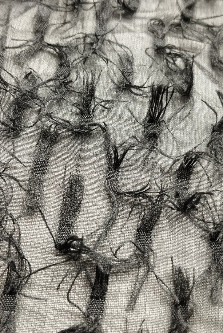 Siyah Saçaklı Puantiyeli Şifon Kumaş, 150 cm