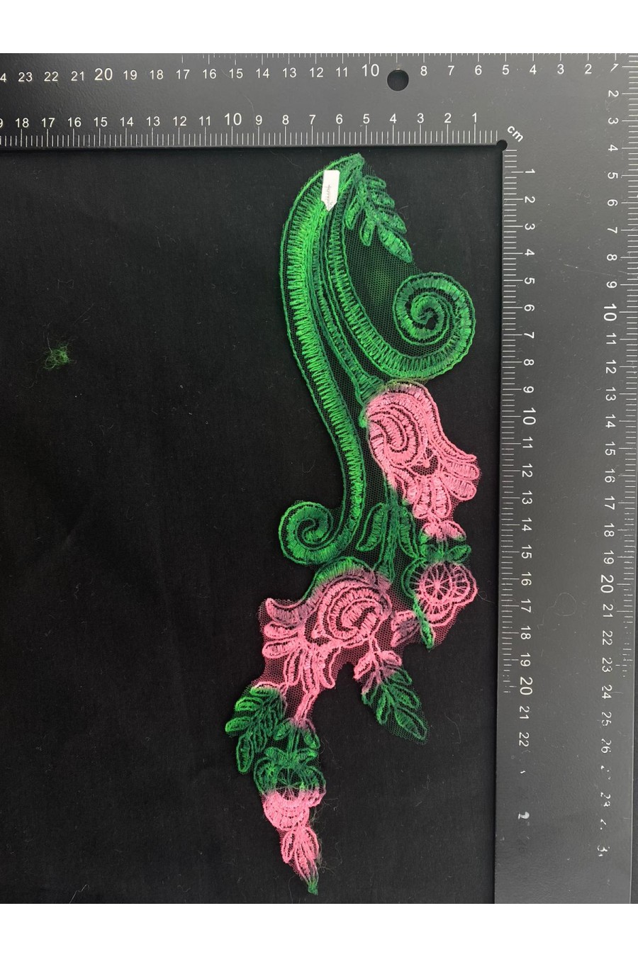 4266-ADET Yeşil Yaprak ve Pembe Çiçek Dijital Baskılı Kordlu Aplik Brode