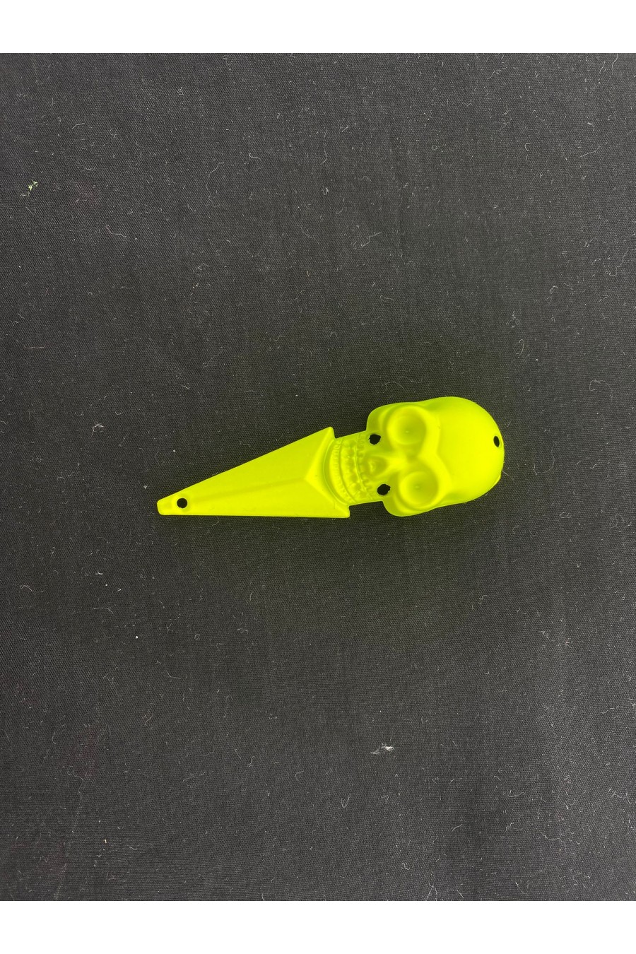 Sarı Dikme Aksesuar Kurukafa