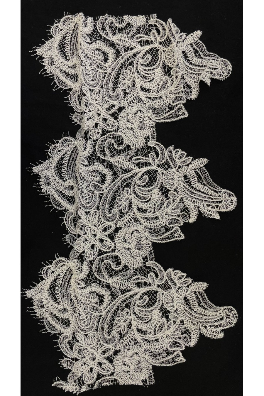 22858 DANTEL/İTHAL/BANT/POLYESTER/APLİKE/BEYAZ/29 CM