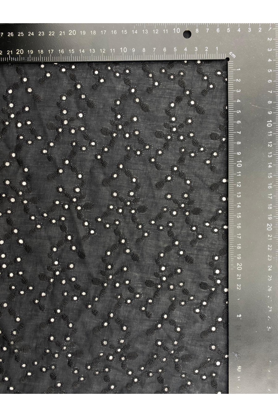 Siyah Pamuk Polyester Vual Brode - 130 cm