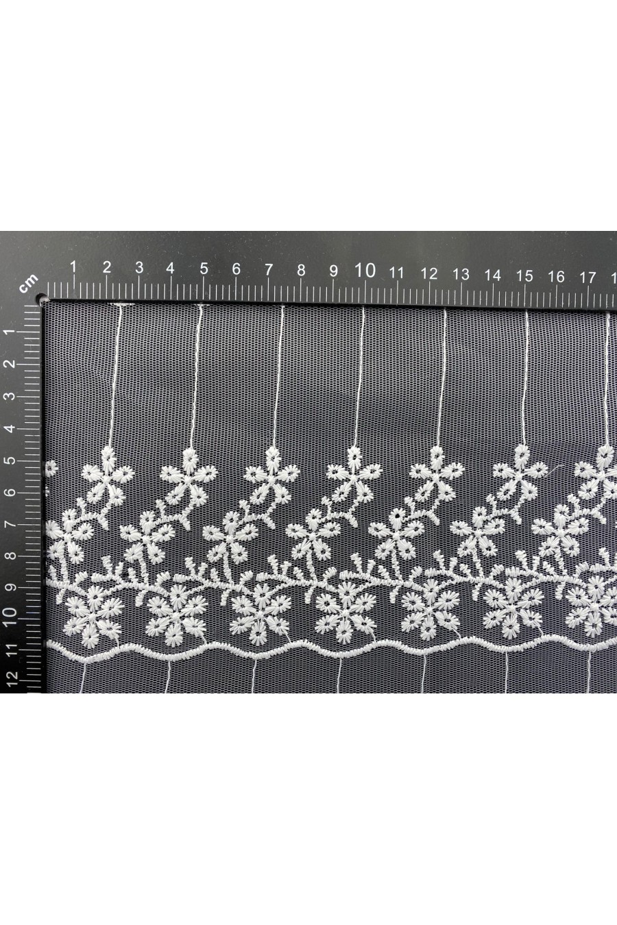 16431-METRE 7 Cm Tül Üzeri Polyester Şerit Brode