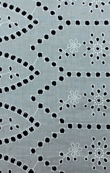 Bohrerli Kasar İşlemli Pamuk Polyester Vual Brode Kumaş