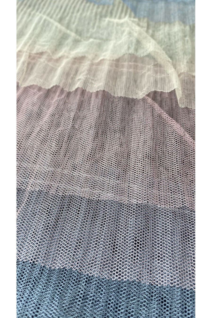 15 Sıralı Fırfırlı Renkli Naylon Tül Kumaş, 150 cm