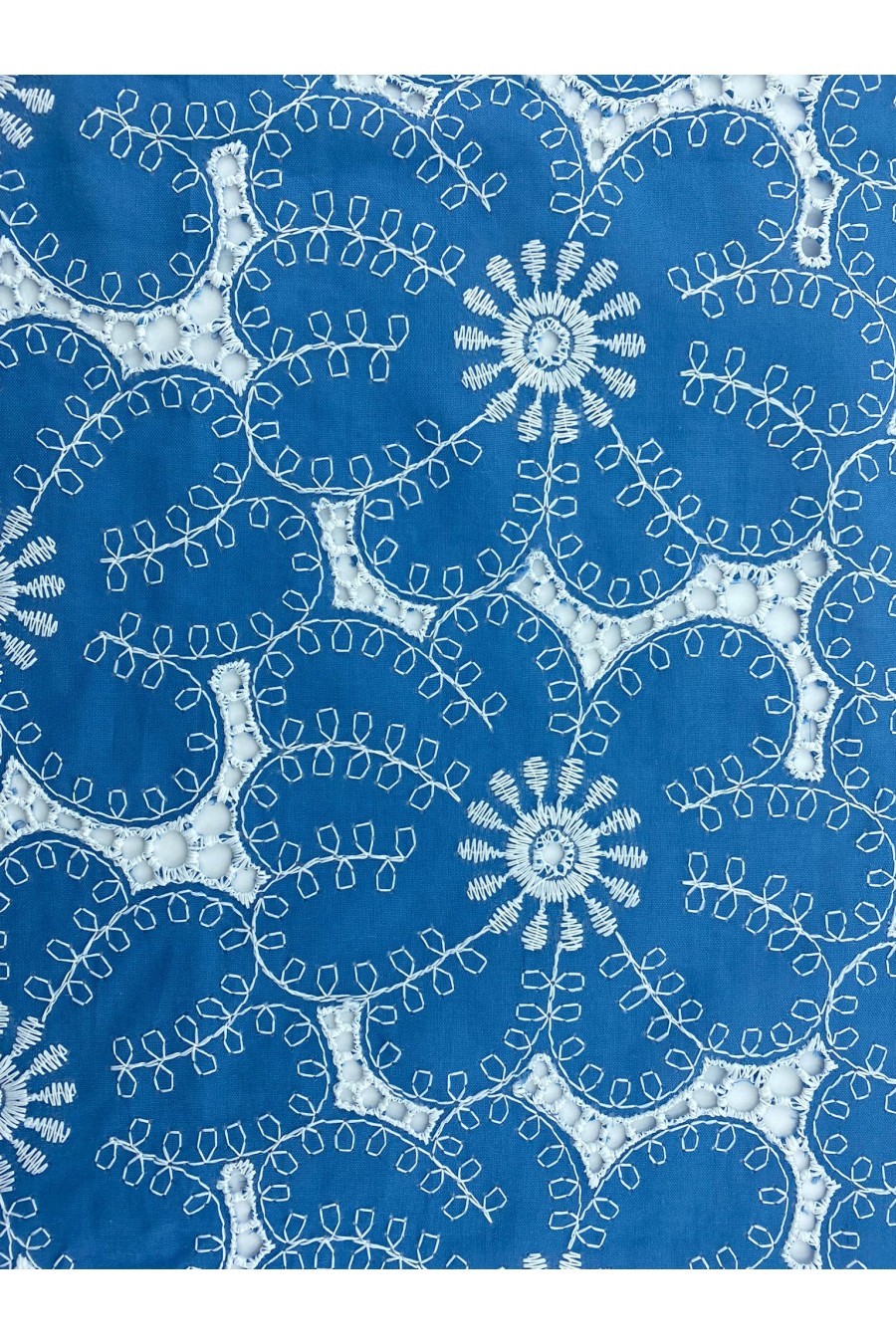 21641 BRODE/YERLİ/VUAL/LEZ/PAMUK POLYESTER/MAVİ ZEMİN/BEYAZ İP/153 CM