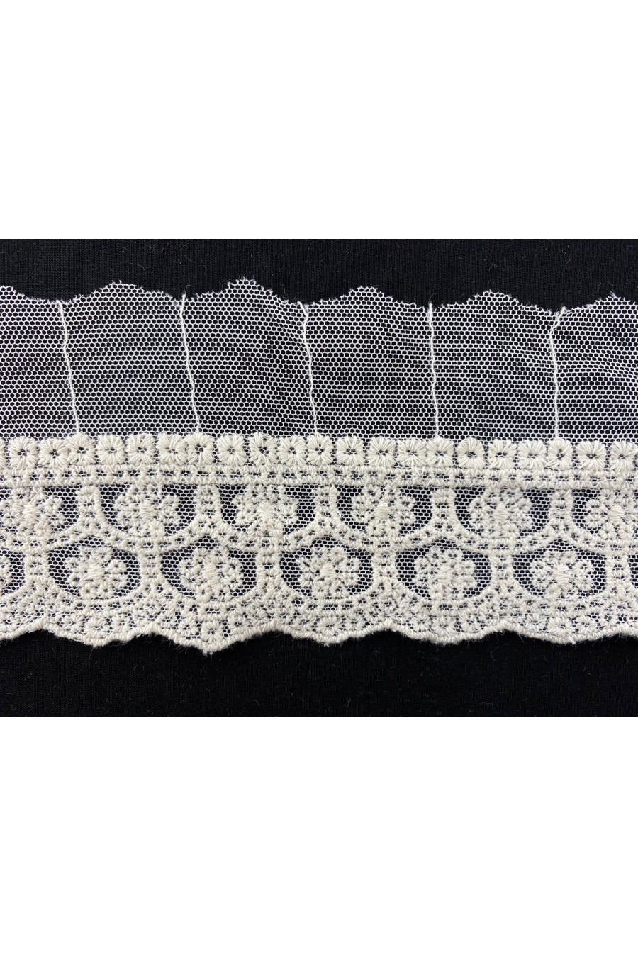 Ham Tül Üzeri Mat Polyester Brode Bant