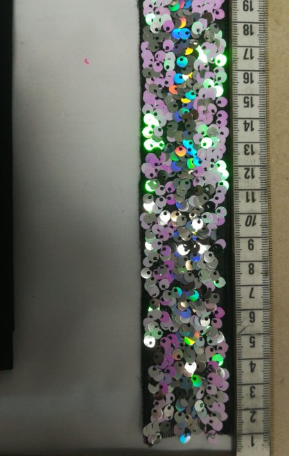 Siyah Mesh Üzeri Hologram Pullu Bant, 4 cm