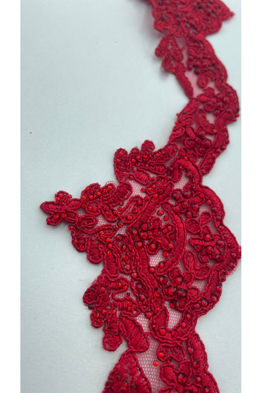 2994 BRODE/İTHAL/APLİK/POLYESTER/KORDLU/TAŞLI/KIRMIZI