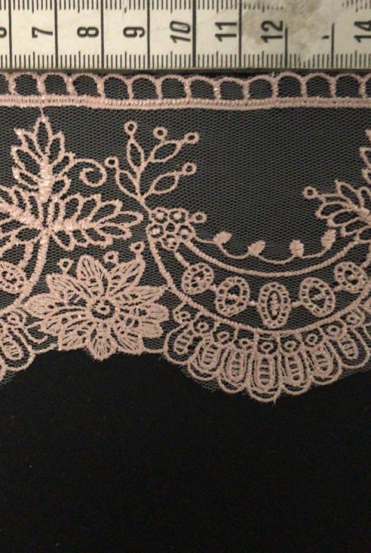 Koyu Pudra Tül Üzeri Brode