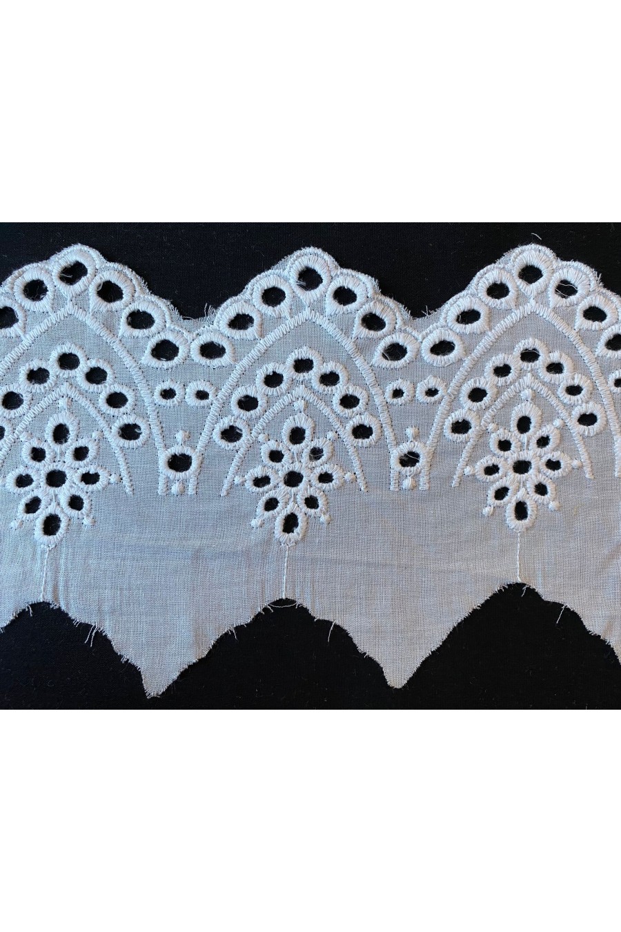 10922-METRE 10.5 cm Genişliğinde Kasar İşlemli Mat Polyester Vual Brode Bant