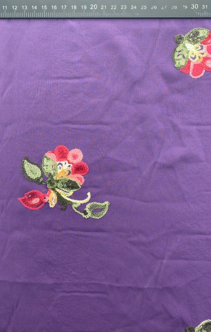 Şifon Kumaş Mor Renkli Nakışlı 150 cm