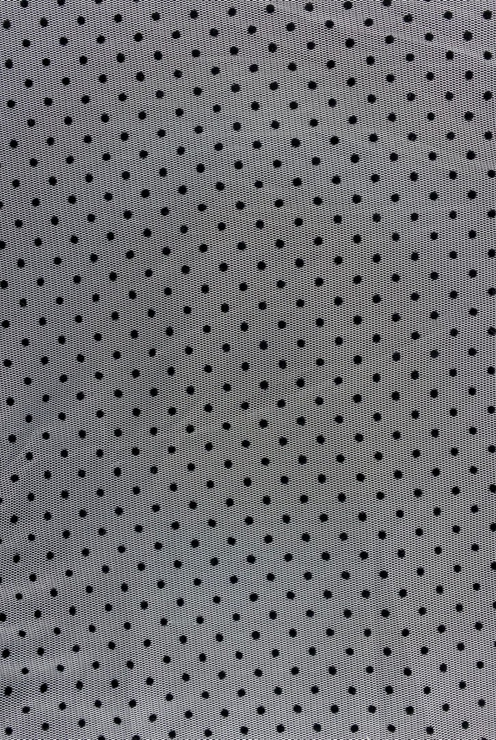 Siyah Puantiyeli Flok Baskılı Tül, Beyaz Zemin