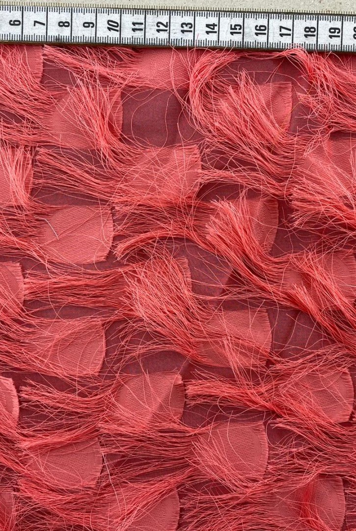 Şifon Saçaklı Koyu Pembe Kumaş 150 cm