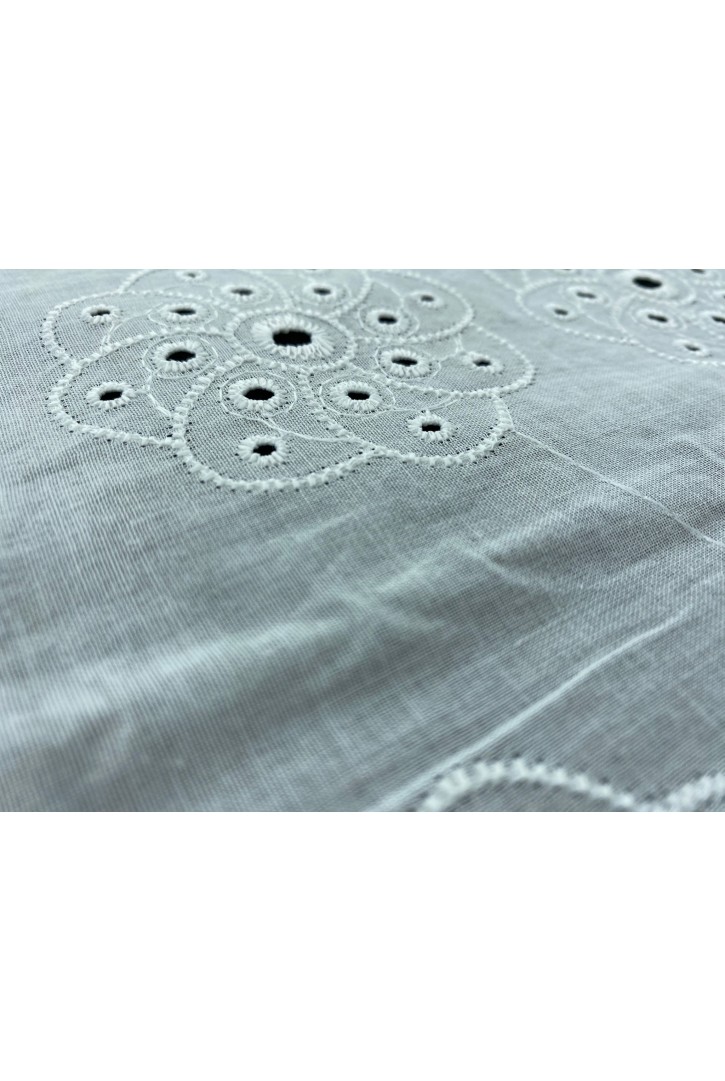 Kasar İşlemli Bohrer Detaylı Mat Polyester Vual Brode Kumaş