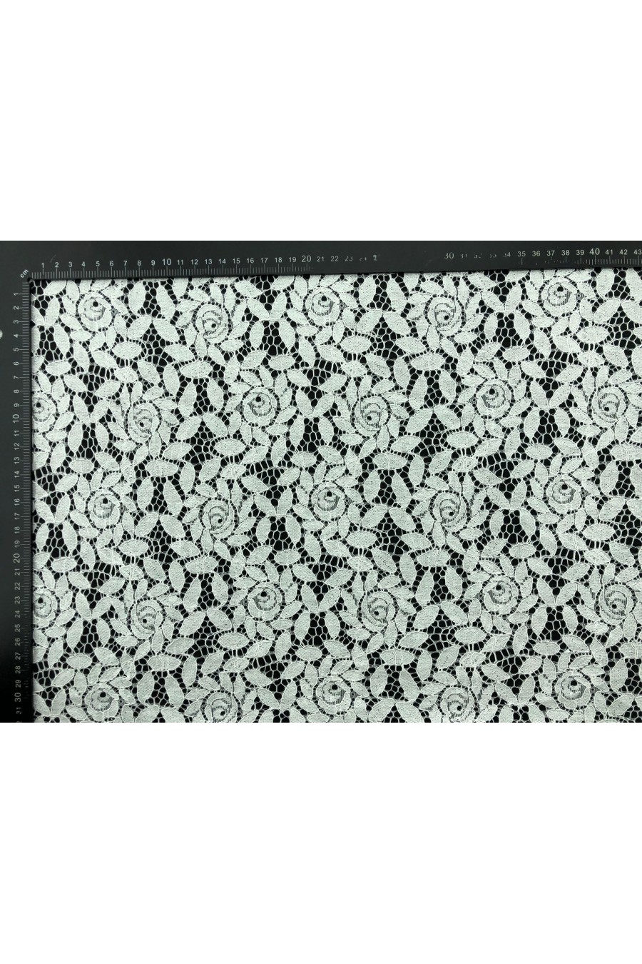 Beyaz Polyester Yerli Dantel Kumaş - 150 cm