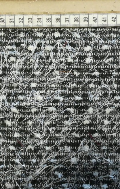 Beyaz Saçaklı İthal Polyester Kumaş, 150 cm