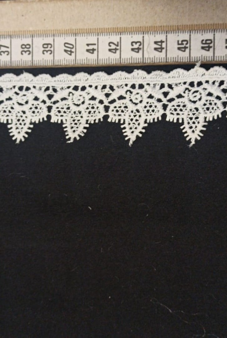 3 cm Parlak Ham Polyester Güpür Brode Bant