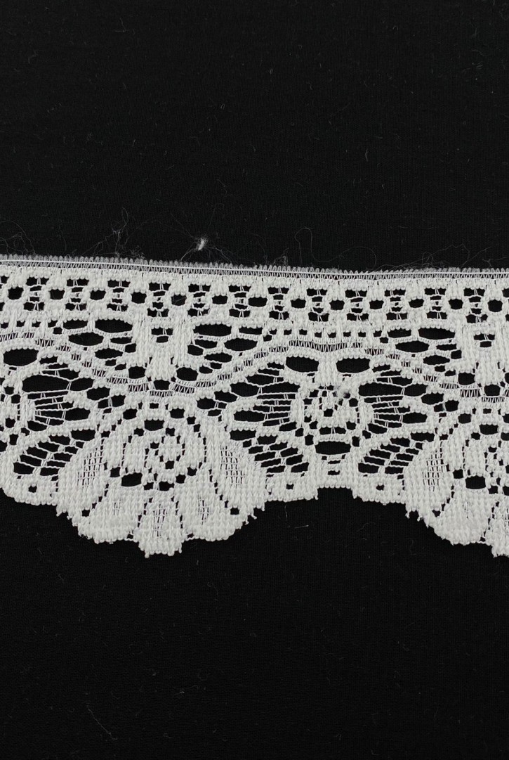 6,5 cm Genişliğinde Ham Güpürümsü Polyester Brode Bant