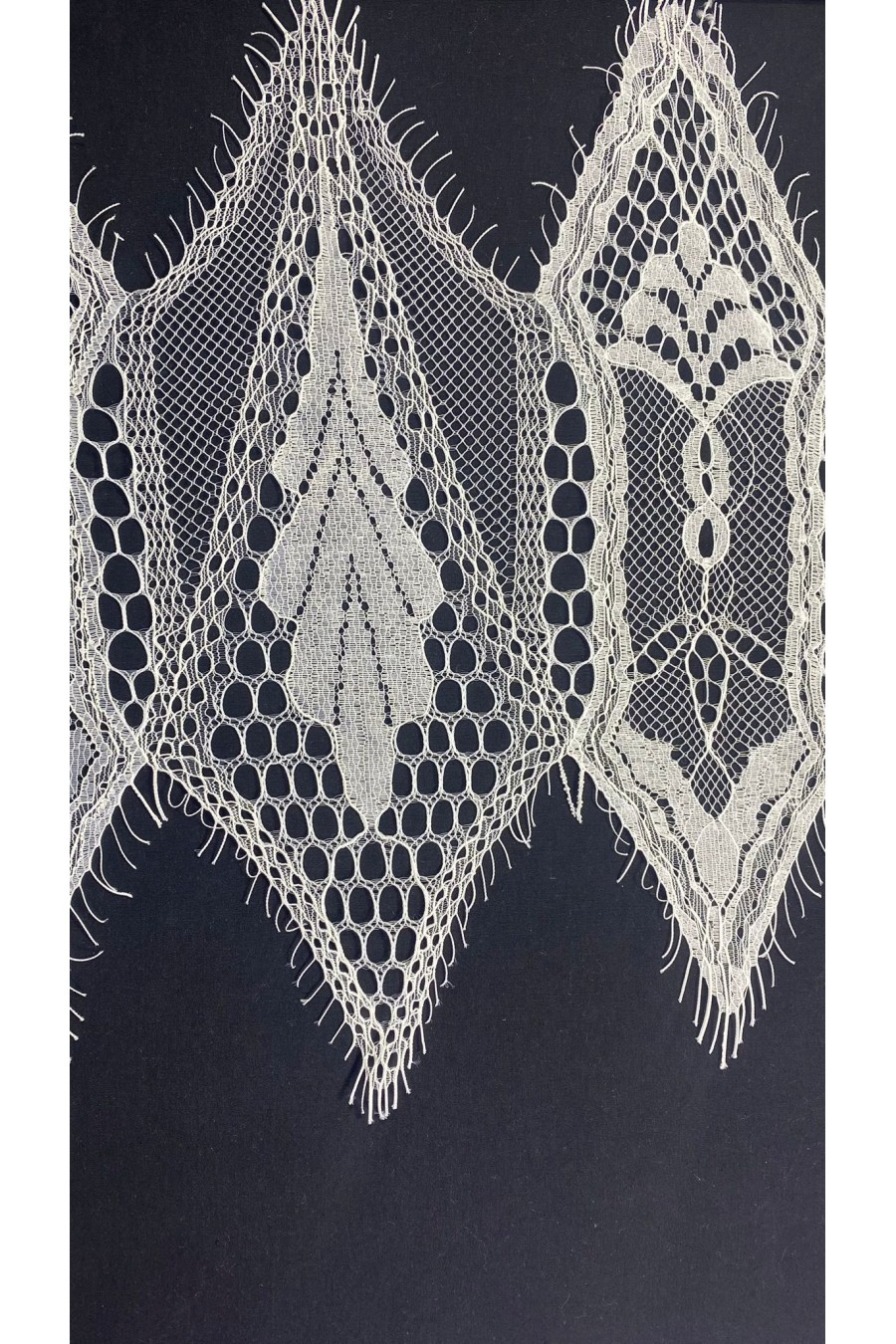 Fiksli Sakallı Naylon Dantel, Kordlu, Yerli