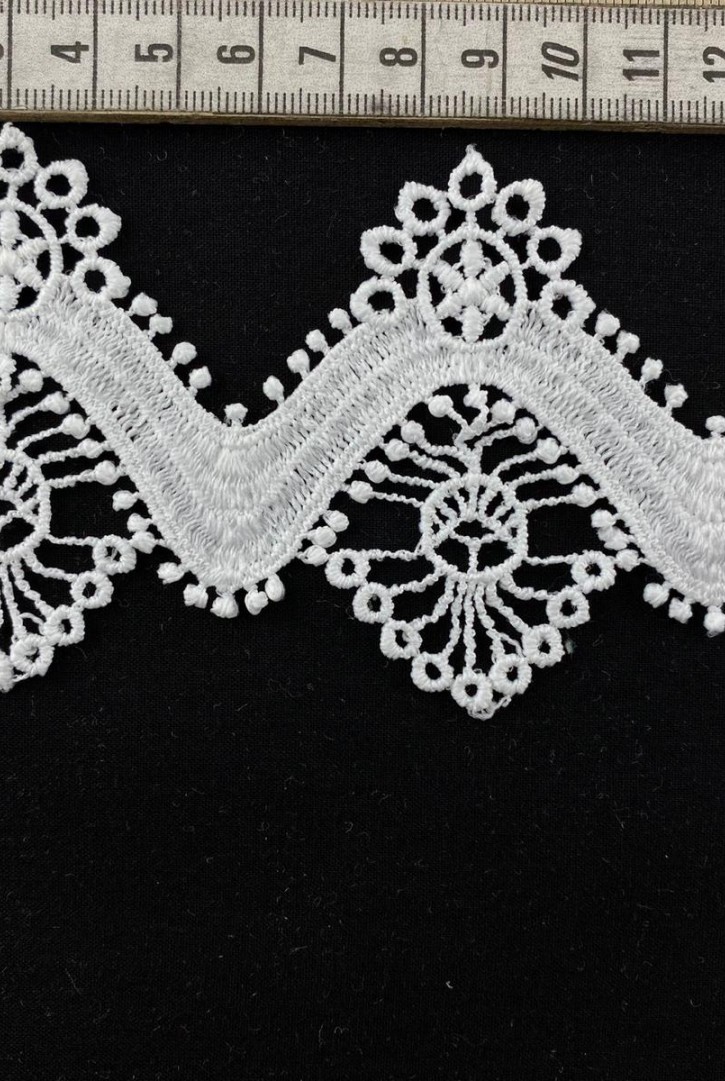 Beyaz Mat Polyester Güpür Brode Bant, 7 cm