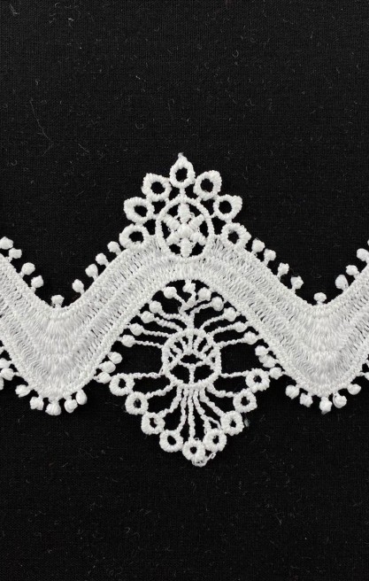 Beyaz Mat Polyester Güpür Brode Bant, 7 cm