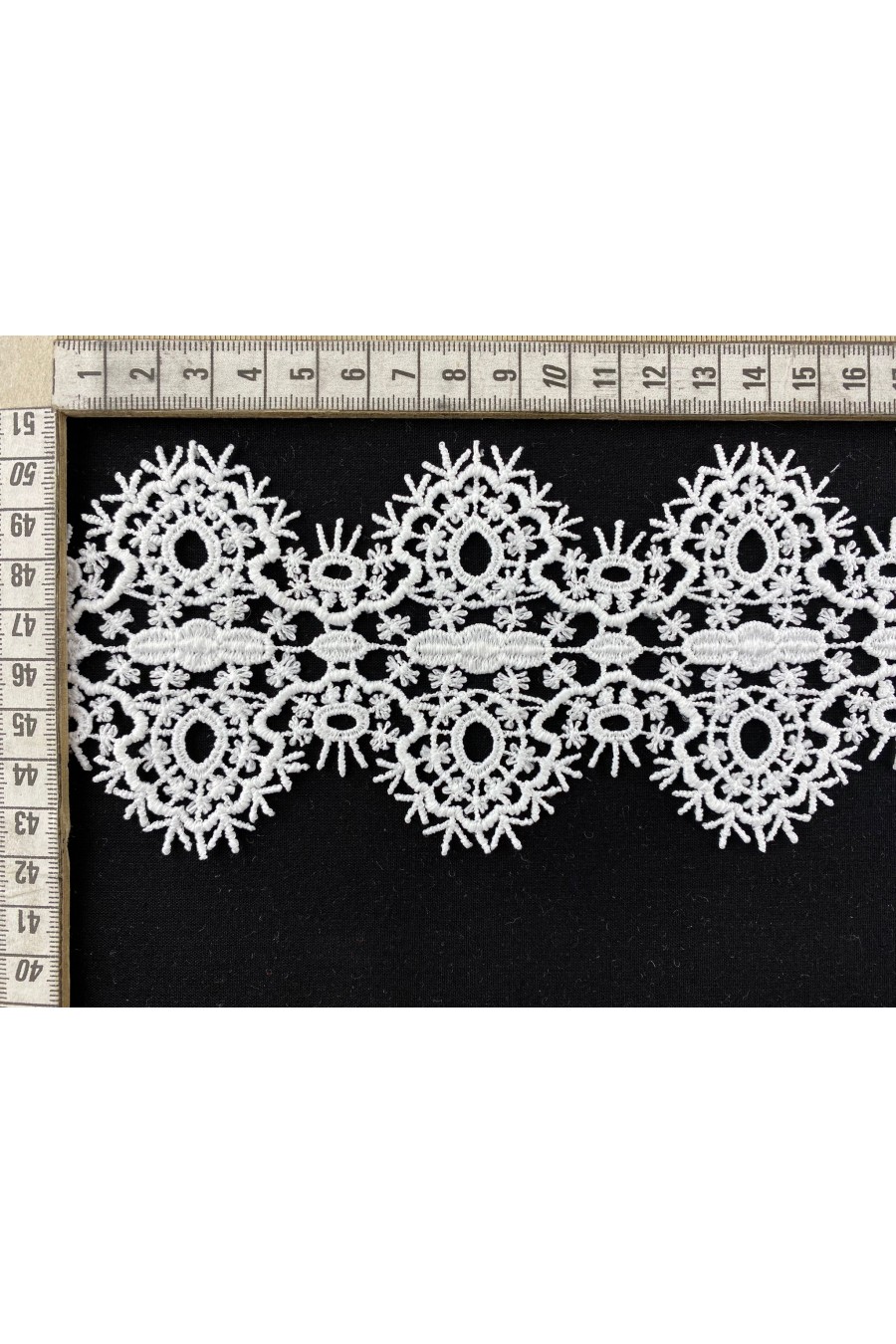 8 cm Beyaz Güpür Mat Polyester Brode Bant