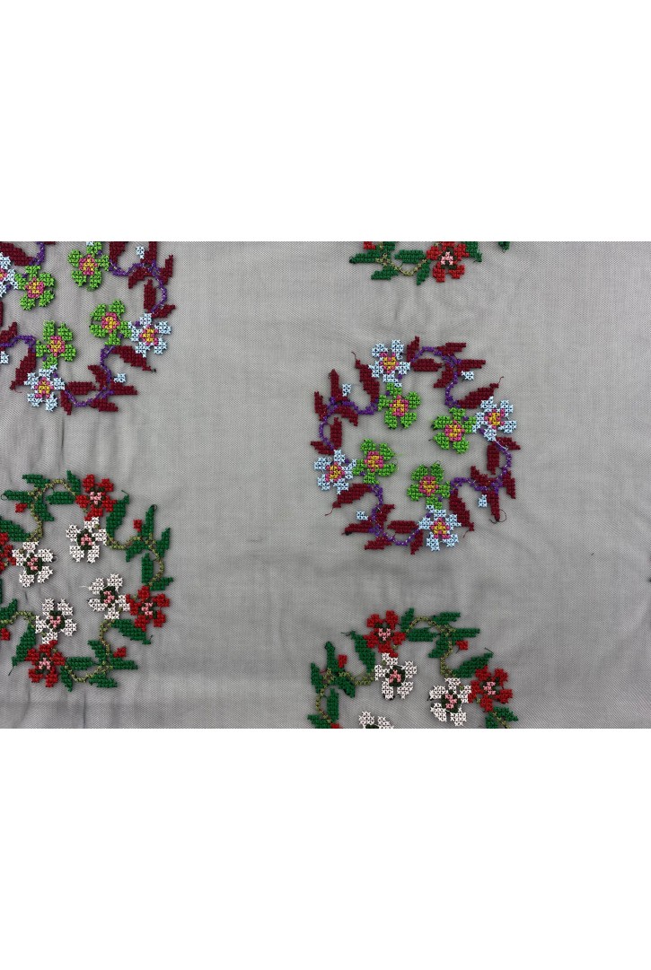 Brode İthal Lez Polyester Tül Üzeri Etamin Renkli Siyah Zemin