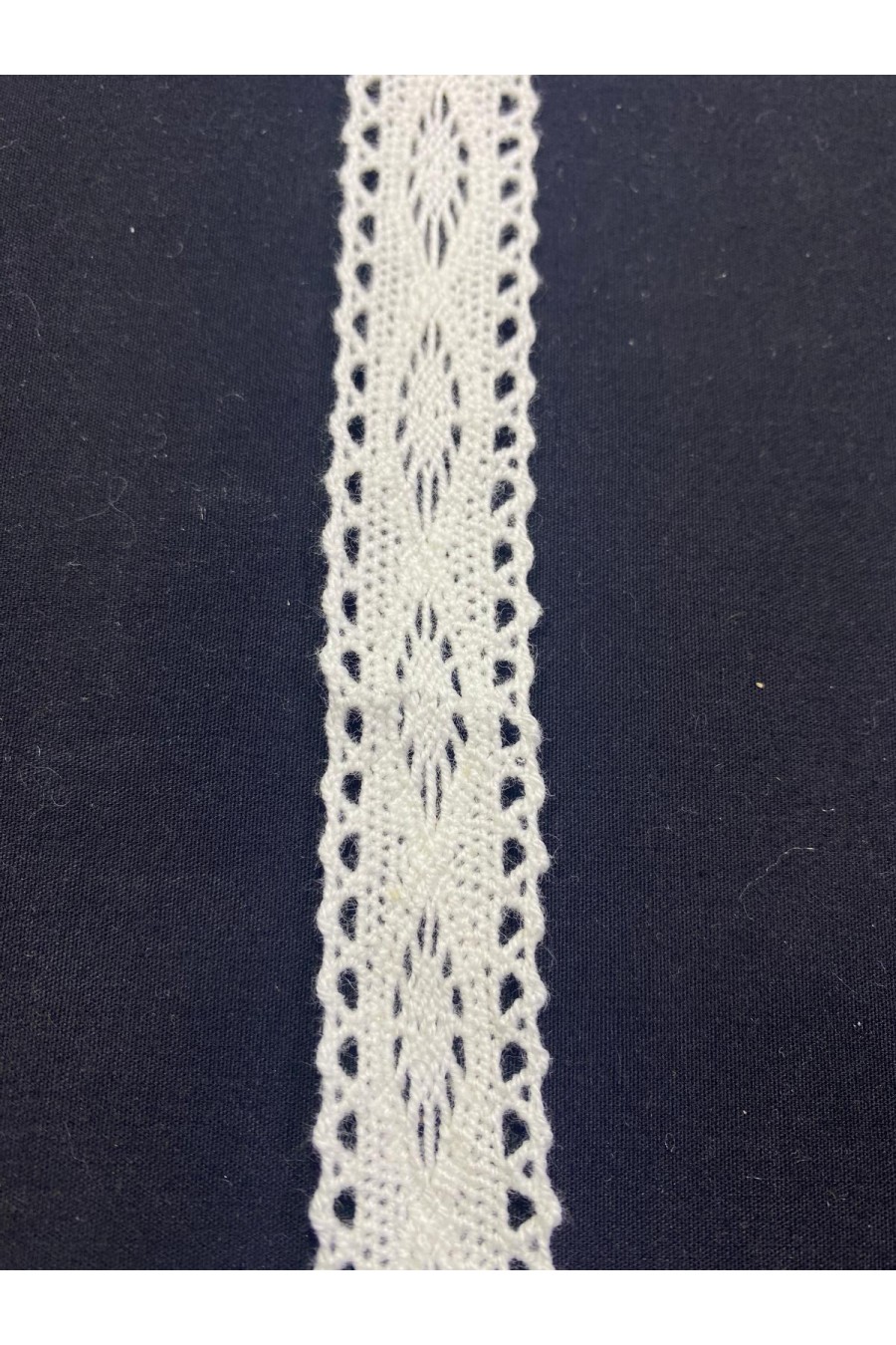 Krem Kopanakı Dantel Bant, 2 cm